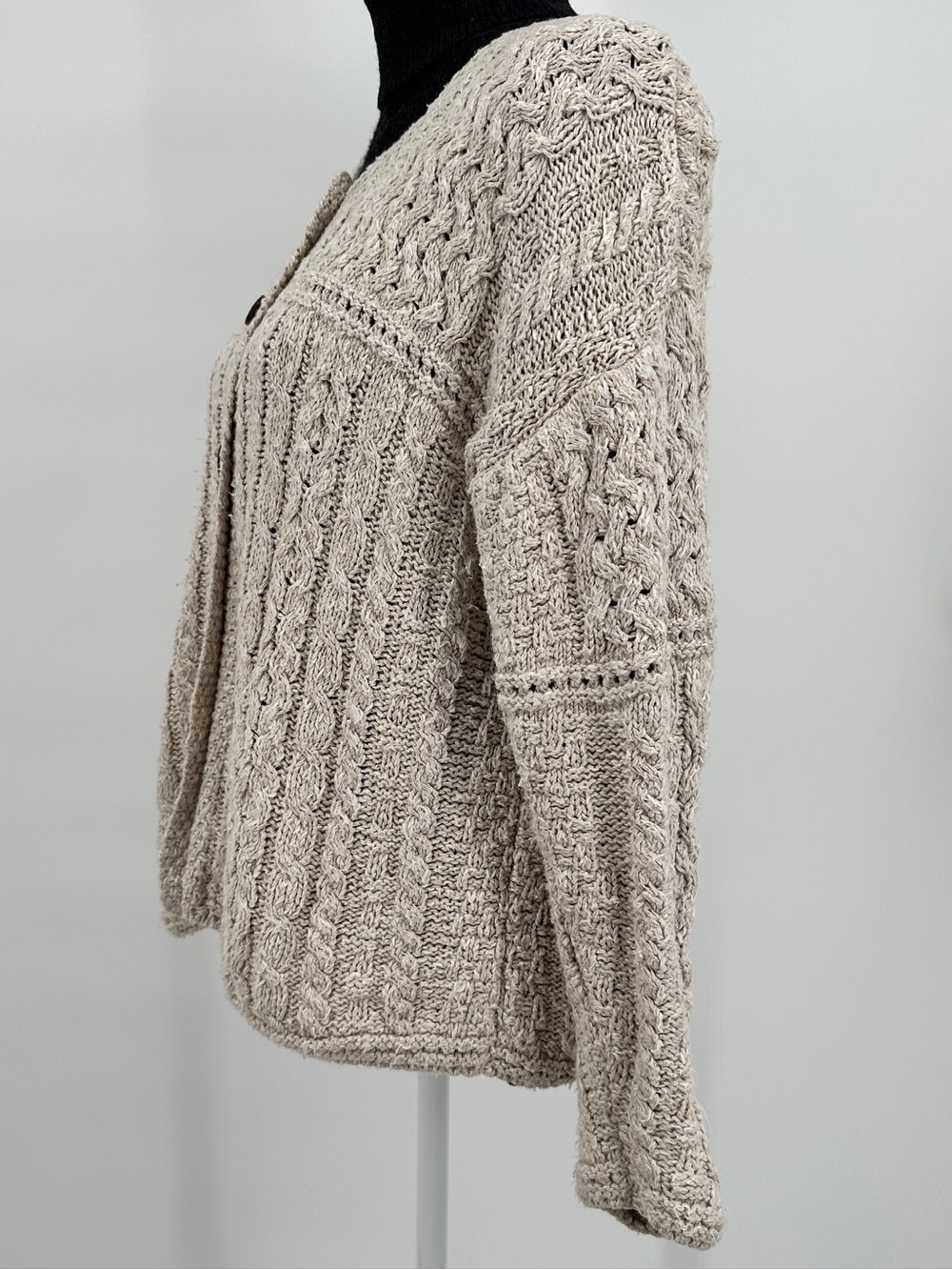 Aran Woollen Mills Irish Linen Wool Blend Cable Knit Cardigan Sweater Oatmeal - Picture 4 of 10